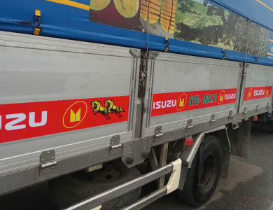 Dán tem xe Isuzu